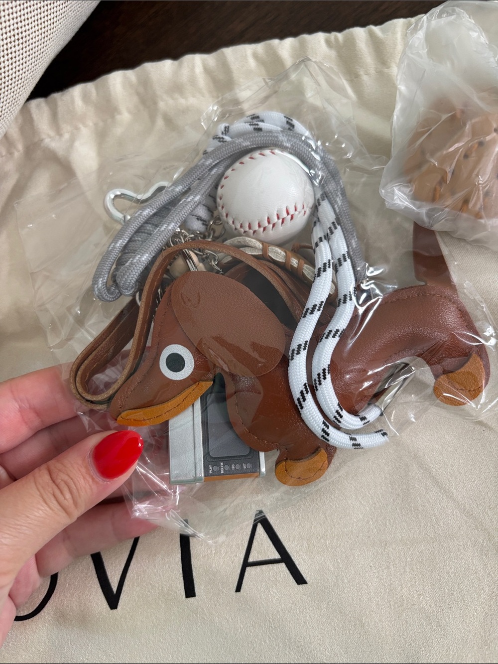 NWT Vovia Ciara Bag in Vintage with free bag charms - Picture 10 of 16